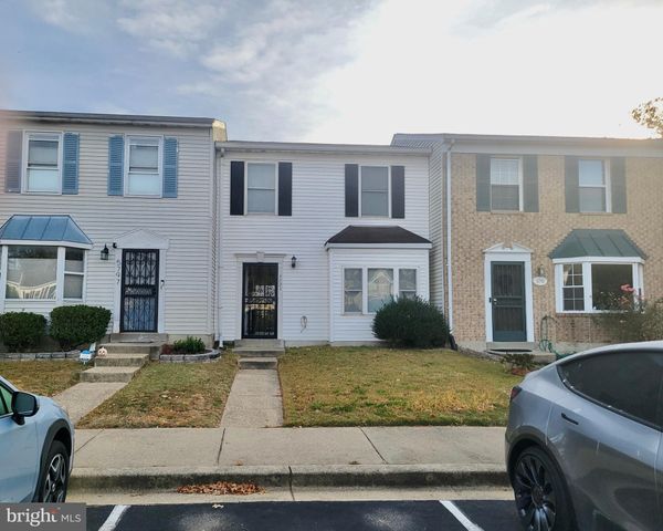 $2,300 | 5795 Suitland Road | Suitland