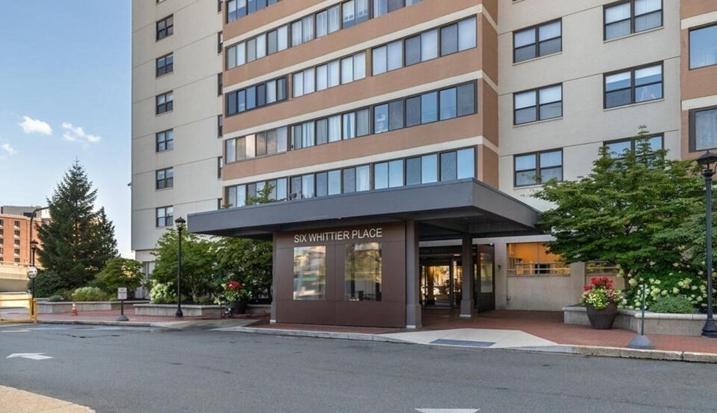 Whittier Places Condos Boston West End