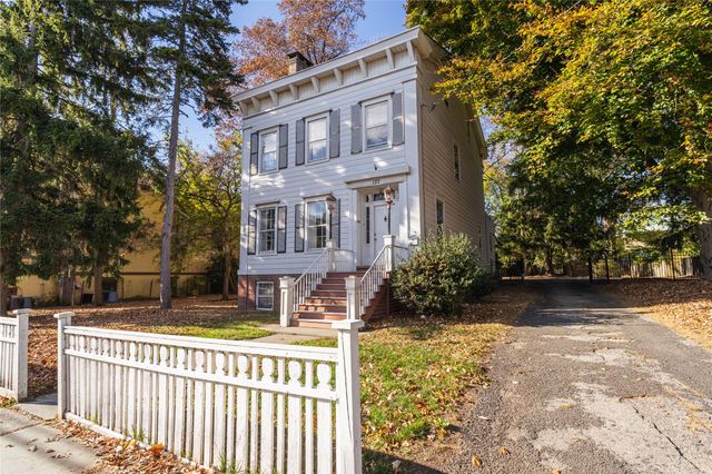 $789,000 | 177 Grand Street | East End Historic District