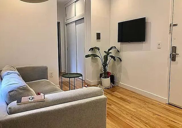 $4,395 | 31 Prince Street, Unit 1C | NoLita