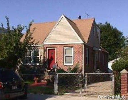 $600,000 | 130-58 224th Street | Laurelton