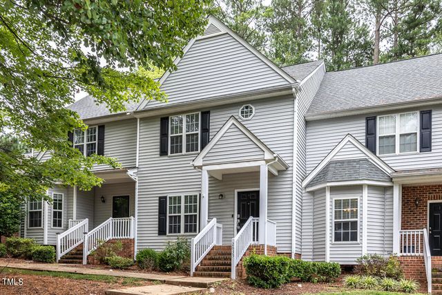 $339,000 | 2635 Broad Oaks Place | Broad Oaks Townhomes