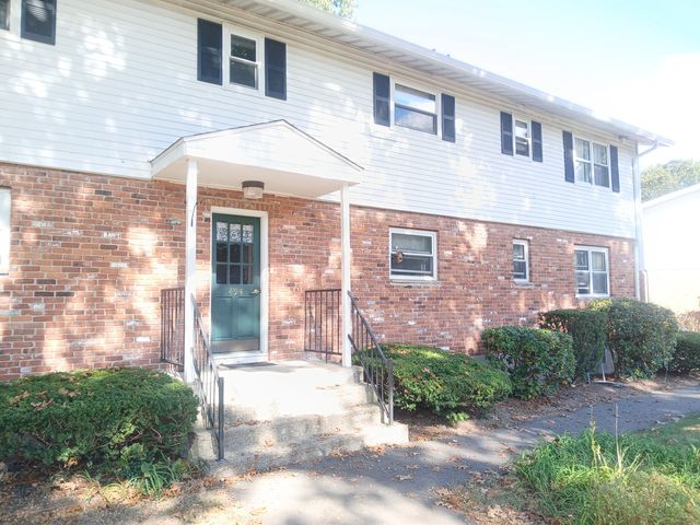 $1,995 | 494 Oak Avenue, Unit 35 | Cheshire