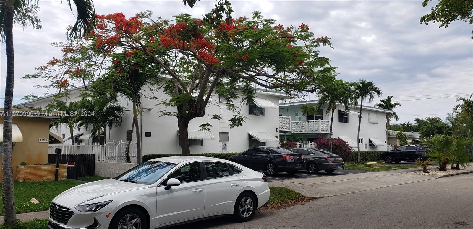 a car parked in front of a house