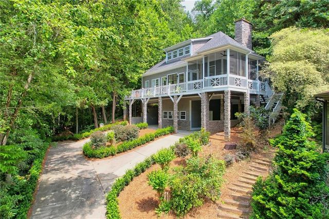 $2,895,000 | 336 Fulton Road