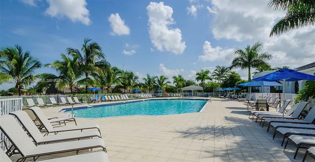 $3,000 | 11503 Northwest 89th Street, Unit 224 | Islands of Doral