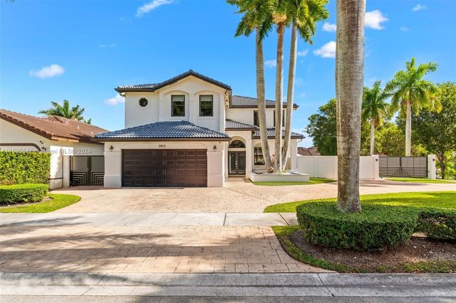 $1,200,000 | 3813 Southwest 156th Court | Tamiami