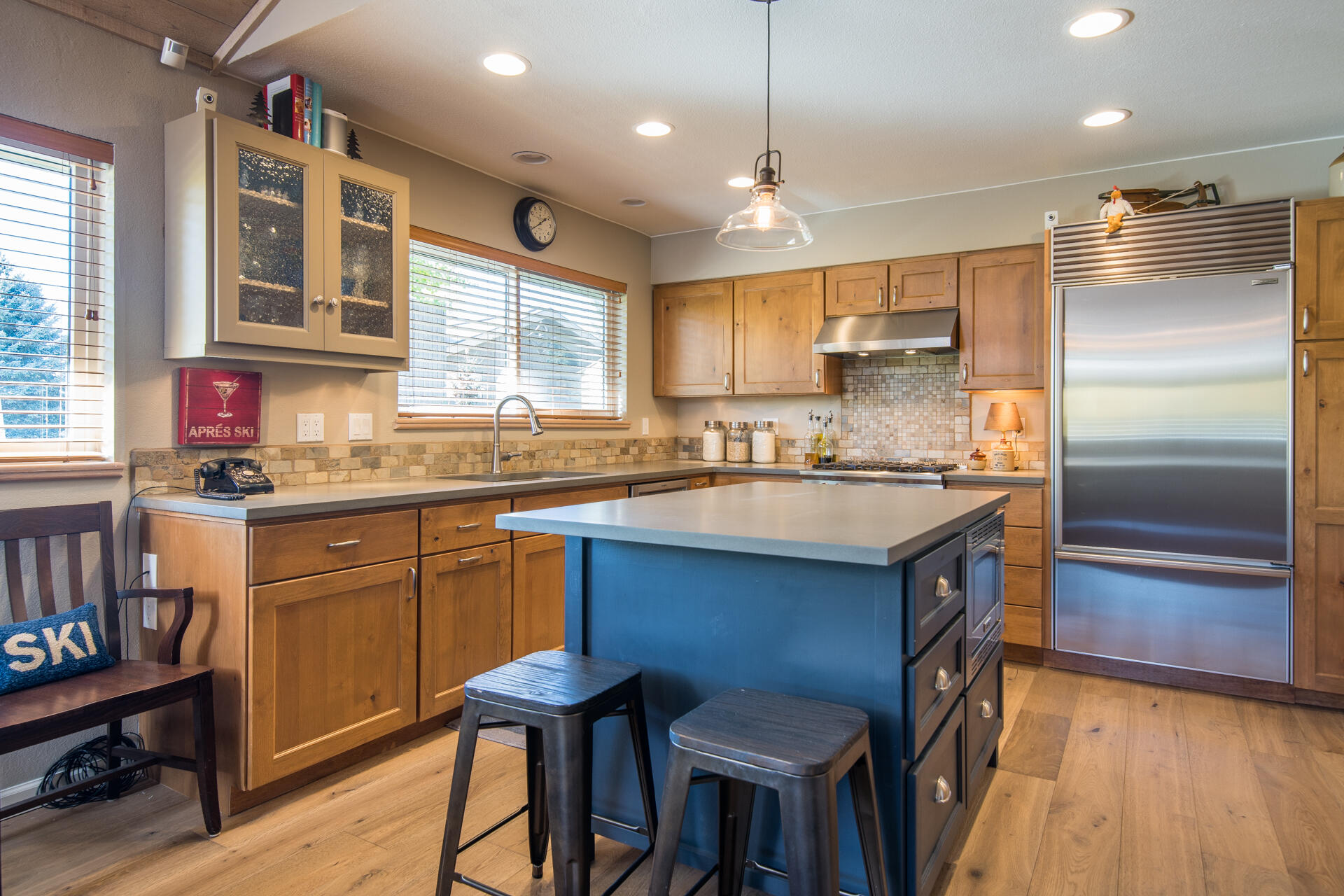 Kitchen with center island