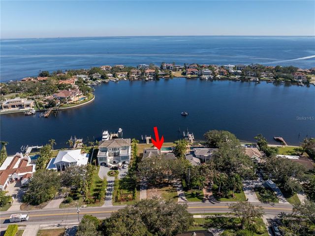 $4,000,000 | 1241 Snell Isle Boulevard Northeast | Snell Isle