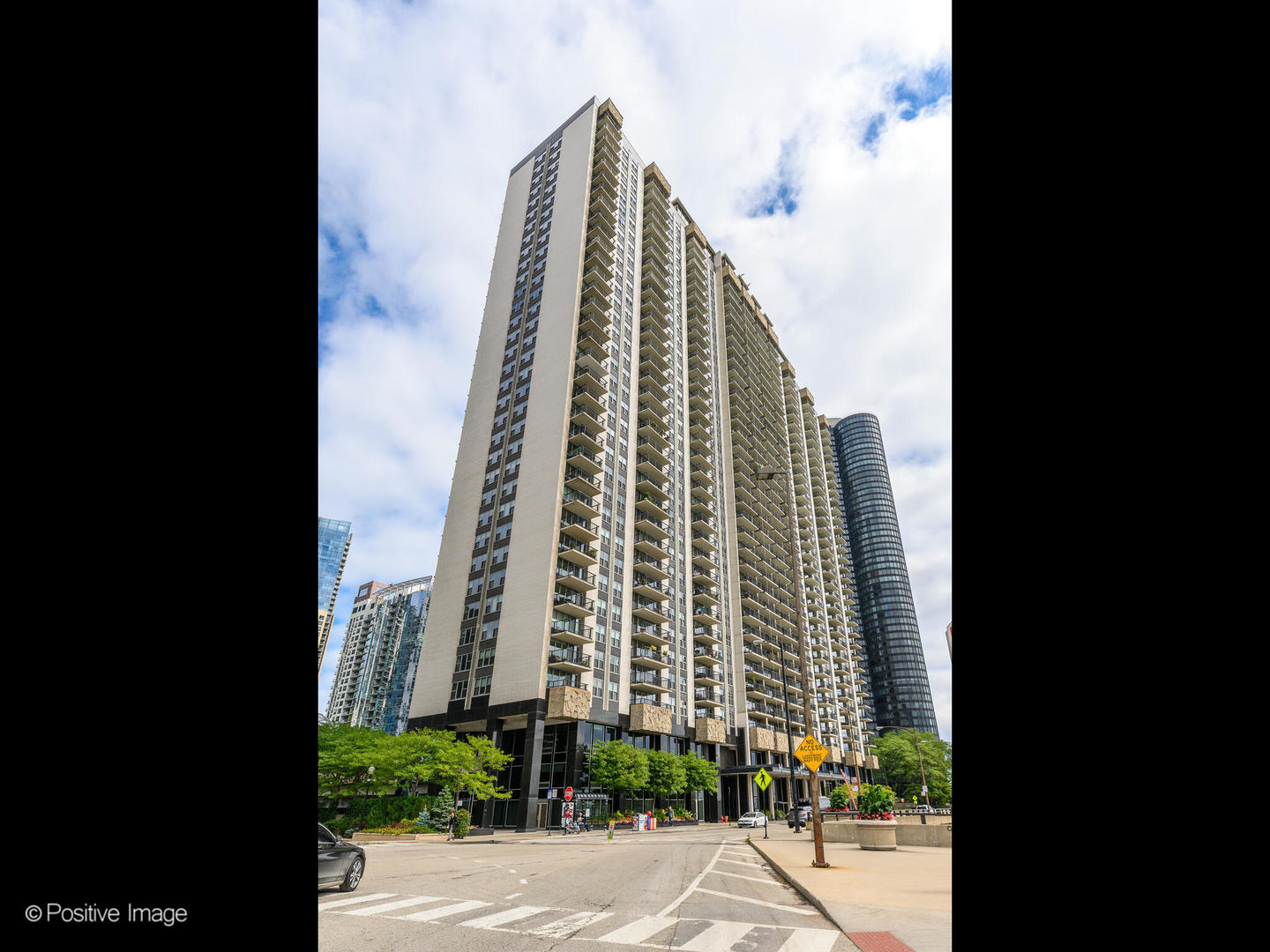 a view of a large multi story building