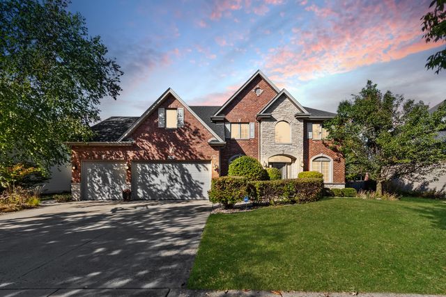 $699,000 | 25761 Sunnymere Drive | Plainfield