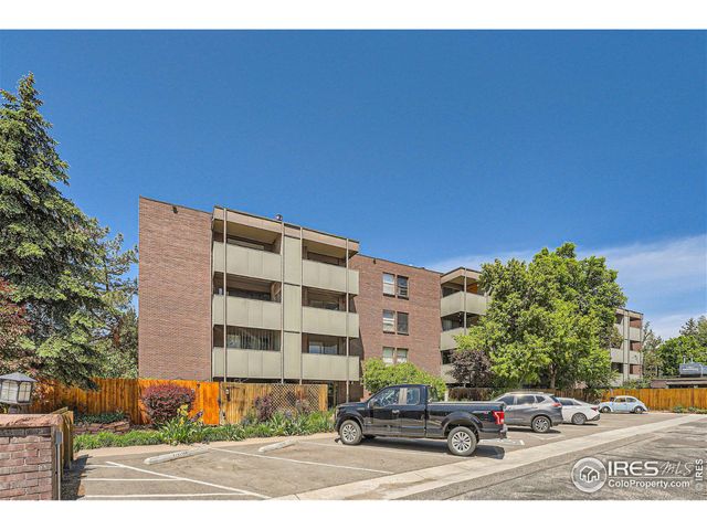 $398,500 | 2227 Canyon Boulevard, Unit 158 | Whittier