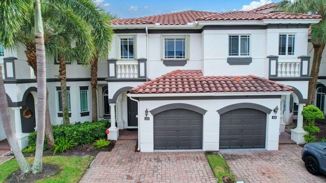 $469,000 | 1020 Murano Bay Drive | Boynton Beach