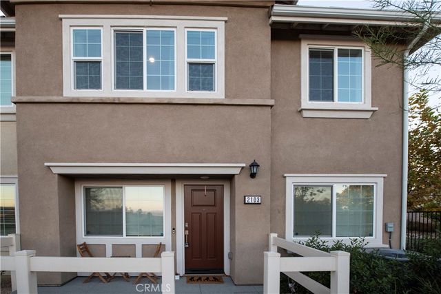 $514,999 | 28460 Songbird Street, Unit 2103 | North Murrieta Business Corridor