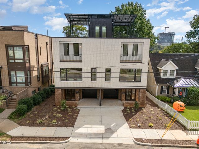 $1,445,000 | 515 West Lenoir Street, Unit 101 | Downtown Raleigh