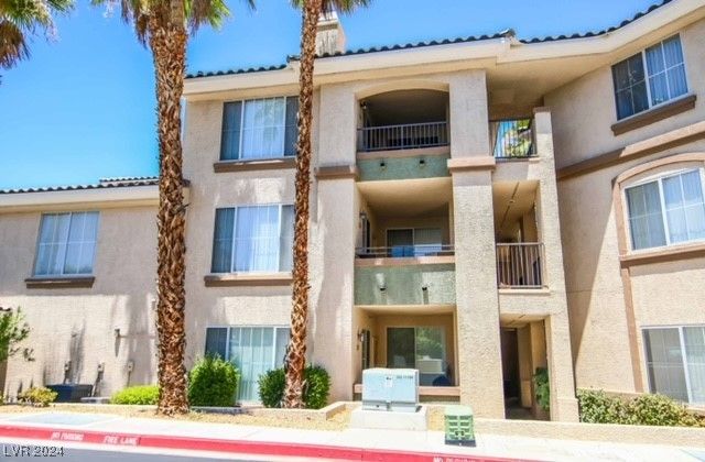 $239,888 | 7147 South Durango Drive, Unit 302 | Vistana Condominiums