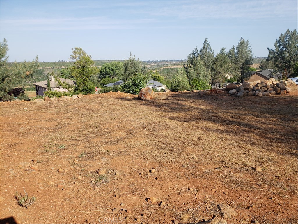 a view of outdoor space with city view