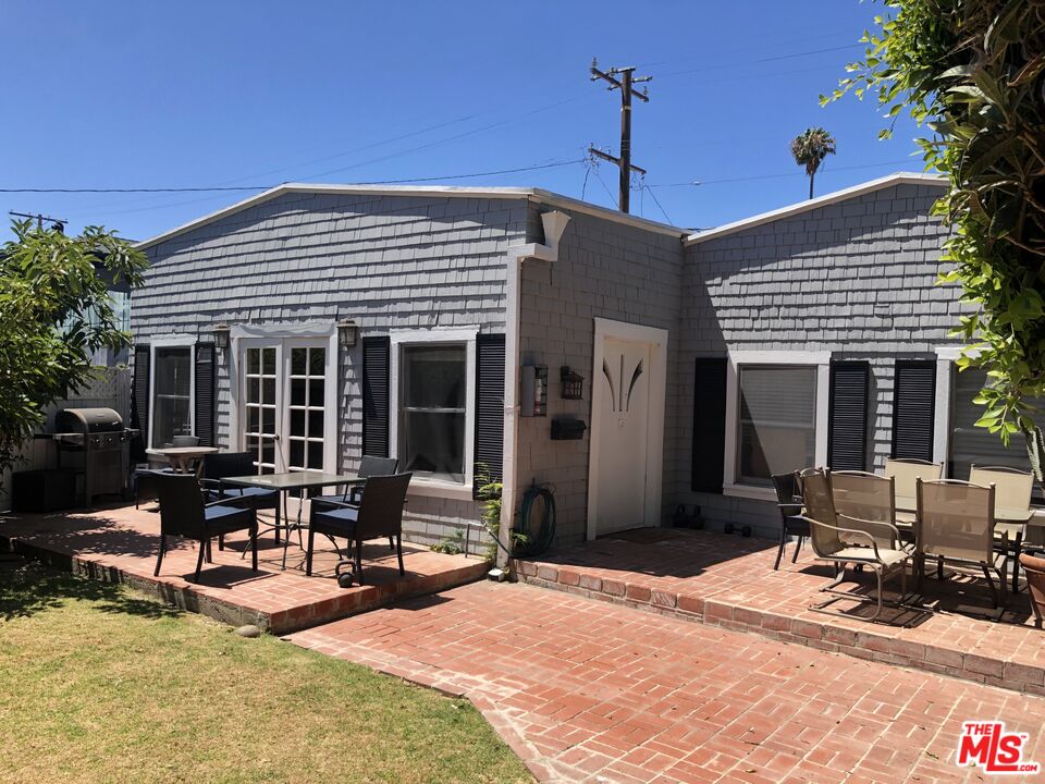 a house view with a sitting space