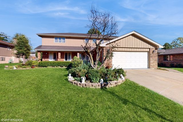 $599,000 | 14467 Creekview Drive | Orland Township - Cook County