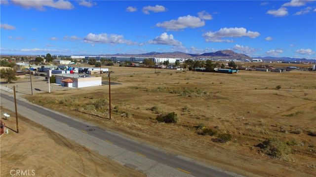 $599,990 | 45923272 Pearmain Street | North Adelanto