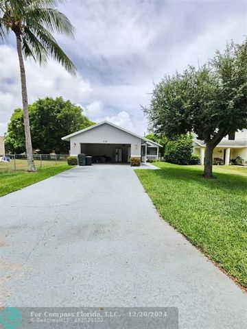 $649,900 | 214 Northwest 13th Avenue | Delray Beach