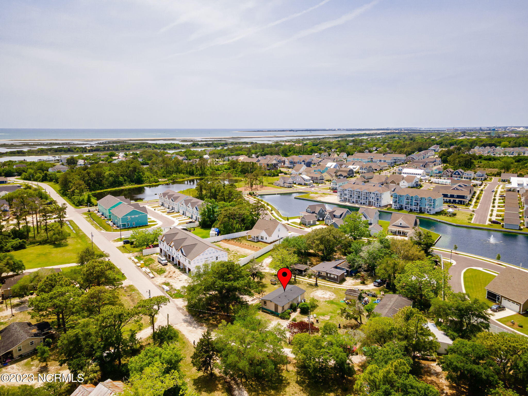 Beaufort property near boat ramp