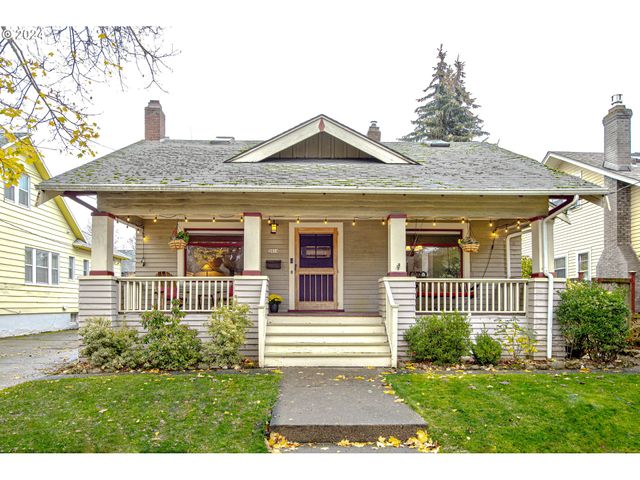 $550,000 | 2614 Northeast 60th Avenue | Rose City Park