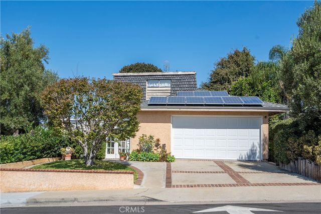 $1,400,000 | 1020 West 19th Street | Southwest Costa Mesa