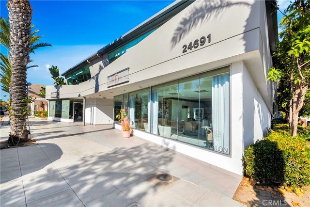 $4,999,900 | 24691 Del Prado Avenue | Lantern Village