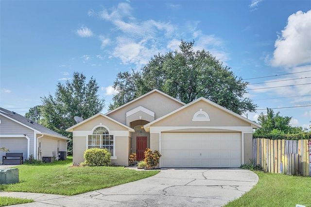 $379,000 | 1992 Grasmere Drive | Apopka