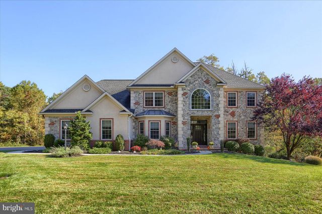 $779,900 | 619 Musket Court | Fairview Township - York County