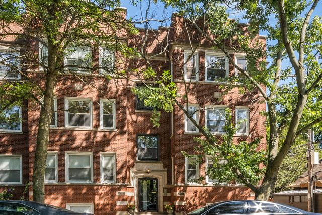 $222,000 | 7323 North Paulina Street, Unit 2 | East Rogers Park