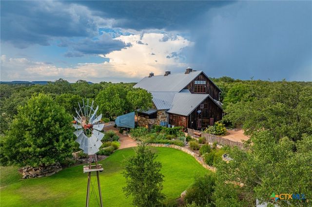 $8,790,000 | 322 Wengenroth Road