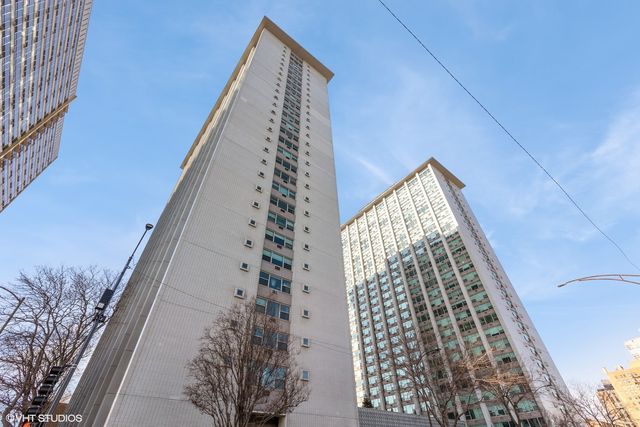 $2,300 | 3600 North Lake Shore Drive, Unit 2711 | Lake View East