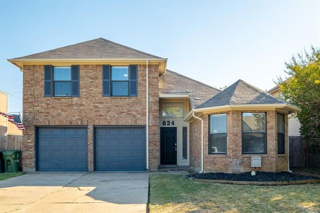 $314,900 | 824 Cornfield Drive | Southeast Arlington