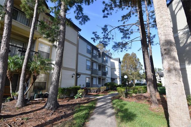 $1,150 | 1908 Lake Atriums Circle, Unit 15 | Americana