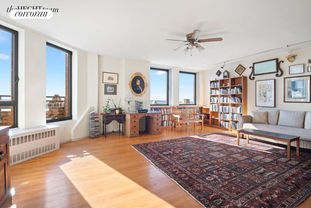 $2,200,000 | 75 Livingston Street, Unit 14C | Brooklyn Heights