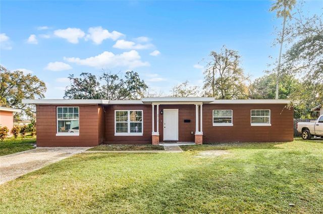 $275,000 | 2313 Savoy Drive | Pine Hills