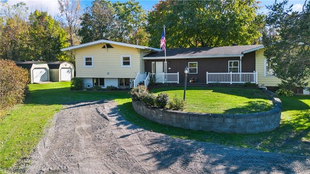 $345,000 | 5429 Highway 104 | Scriba