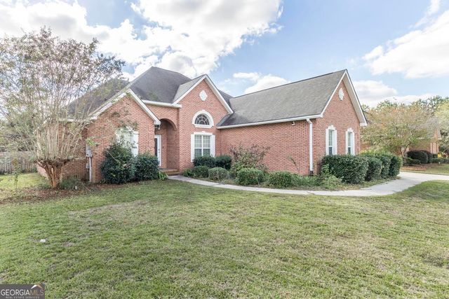 $345,000 | 330 Thoroughbred Lane | Macon-Bibb County