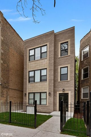 $949,000 | 4433 South Prairie Avenue | Bronzeville