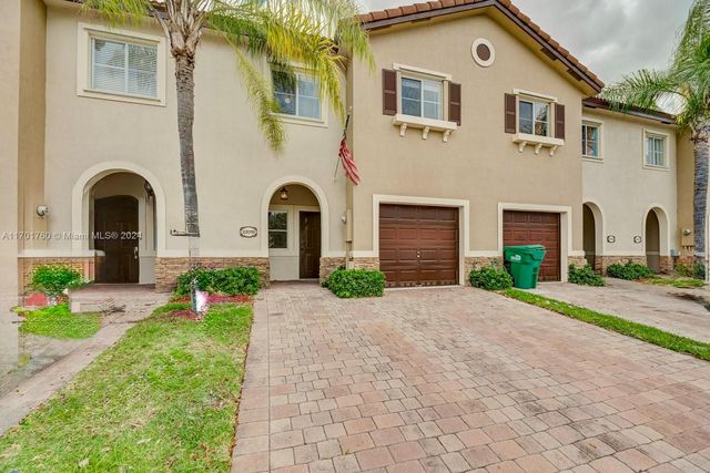 $3,100 | 22019 Southwest 88th Path, Unit 22019 | Cutler Bay