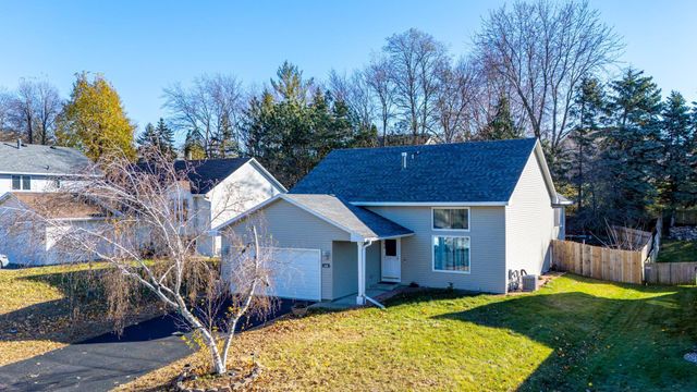 $429,900 | 1606 Boardwalk | Eagan