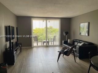 $300,000 | 6940 Miami Gardens Drive, Unit 1424 | Country Club of Miami