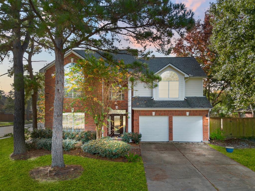 Welcome home to 16003 Pebbleglen Drive!