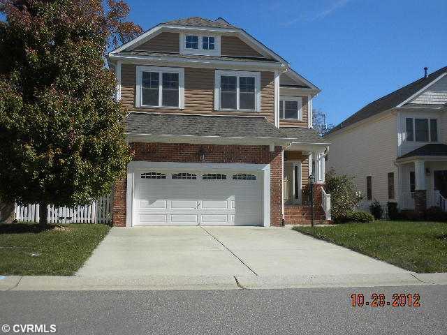 Office - Great Office - Double Doors - Hardwood Floors