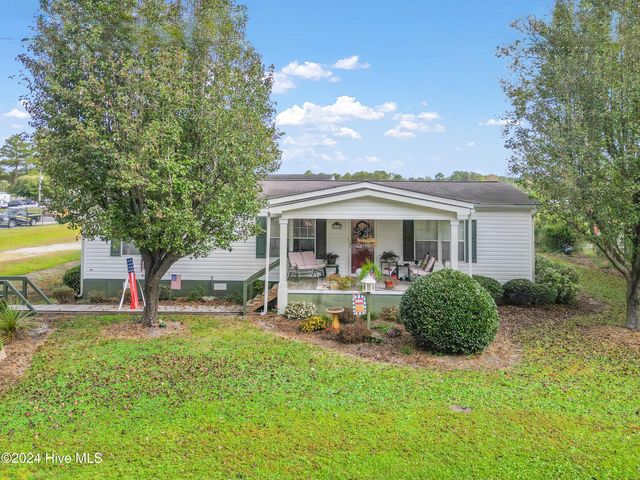 $265,250 | 932 Charlotte Avenue Southwest | Calabash Acres