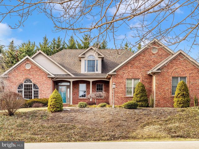 $659,900 | 19131 Red Maple Drive | Fountainhead-Orchard Hills