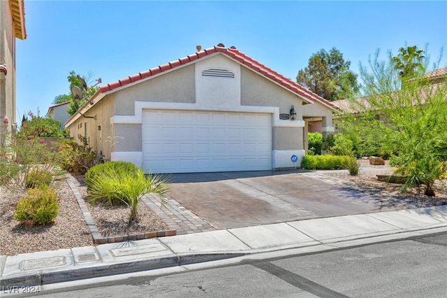 $2,200 | 9346 Coral Berry Street | Santa Fe