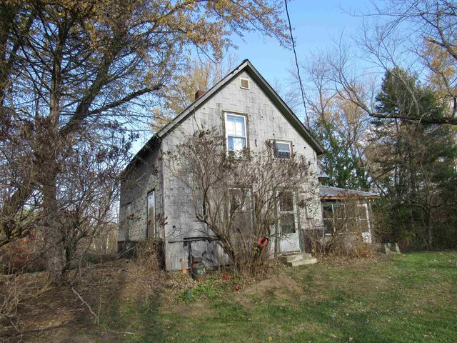 $72,900 | 199 Geraldine Avenue | North Troy